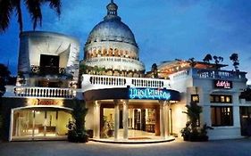 The Palais Hotel Dago